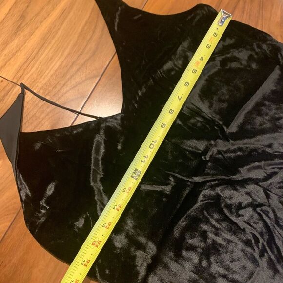 J Brand, NWT, crushed velvet cami, sheer back panel, Sz M, viscose and silk, NWT - Picture 8 of 16